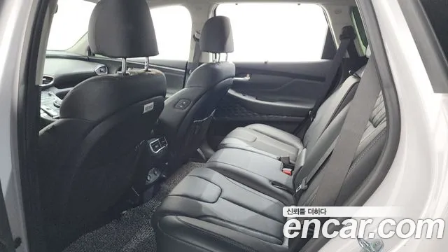 Hyundai Santafe Новый Santa Fe Дизель 2.2 2WD — Фото автомобиля 11