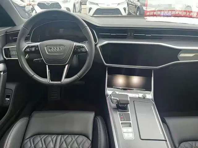 Audi A6L — Фото автомобиля 7