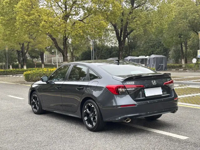 Honda Civic — Фото автомобиля 7