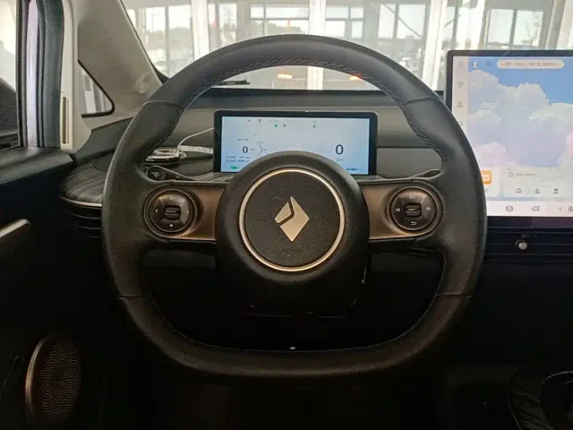 Baojun Cloud — Фото автомобиля 10