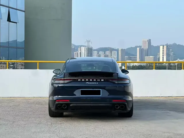 Porsche Panamera — Фото автомобиля 5