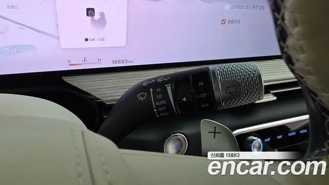Genesis GV80 2.5T Бензин AWD — Фото автомобиля 28