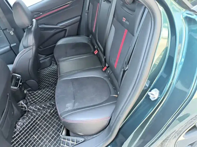 Ford Mondeo — Фото автомобиля 16
