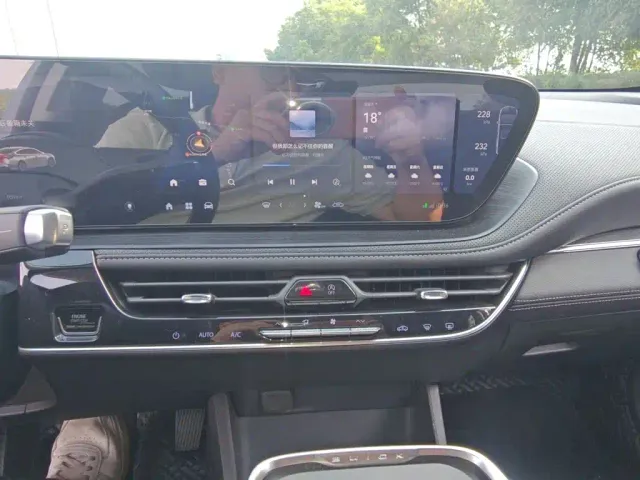 Buick LaCrosse — Фото автомобиля 5