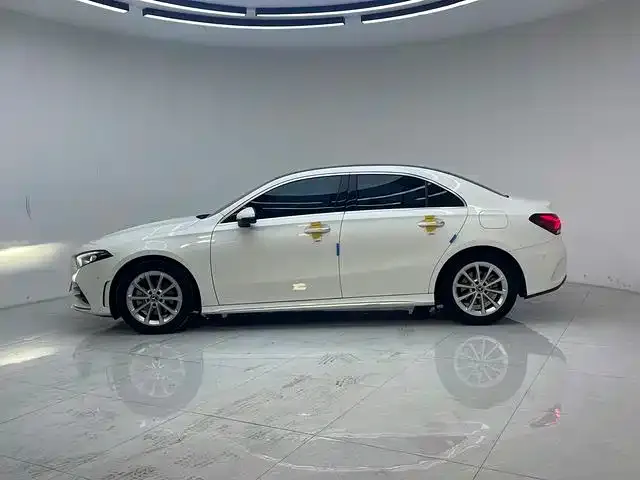 Mercedes-Benz A-Class — Фото автомобиля 7