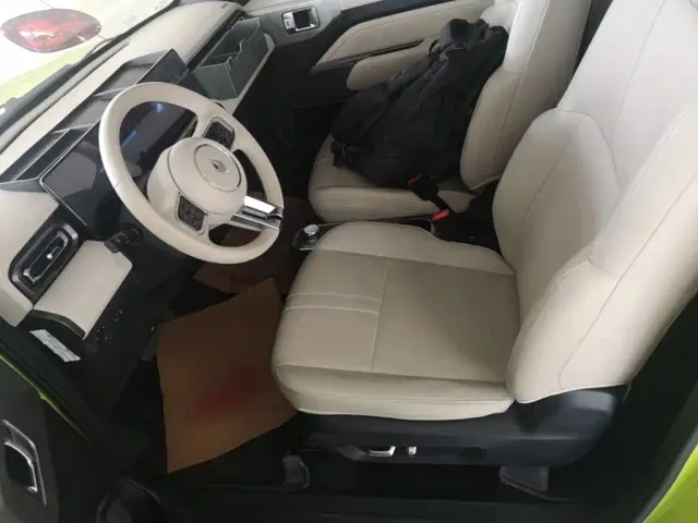 Baojun Yep — Фото автомобиля 14
