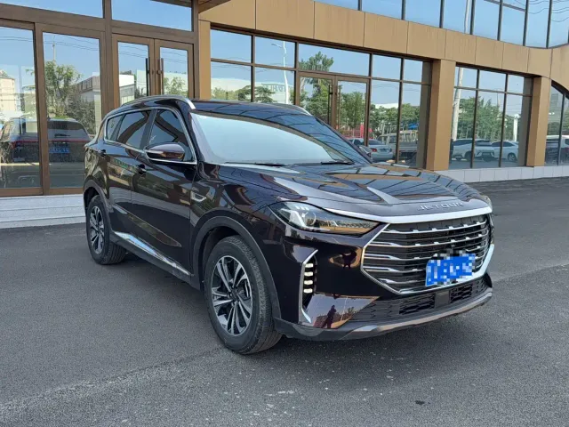 Jetour X70 Plus — Фото автомобиля 3