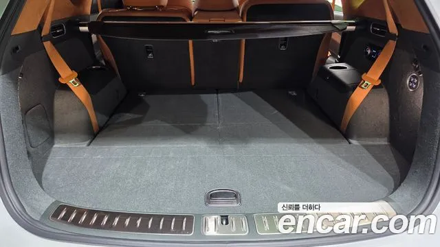 Genesis GV80 — Фото автомобиля 27