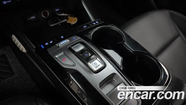 Hyundai Tucson Tucson (NX4) Дизель 2.0 2WD — Фото автомобиля 9