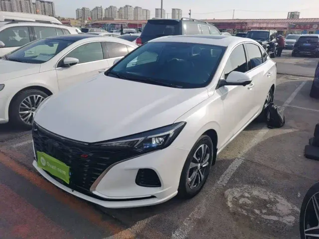 Фотография автомобиля — Changan Eado