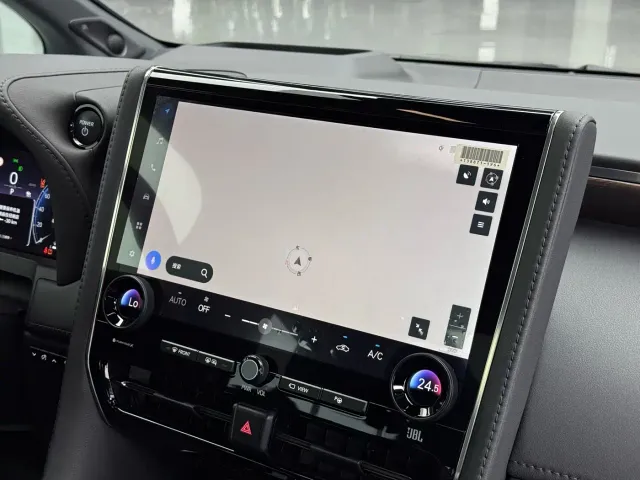Toyota Vellfire — Фото автомобиля 22