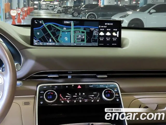 Genesis GV80 — Фото автомобиля 11