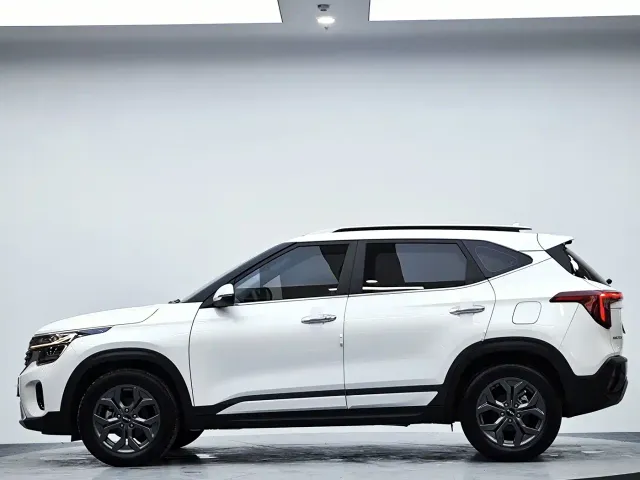 Kia Seltos — Фото автомобиля 5