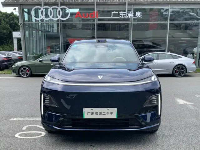 Deepal Deep Blue S09 2025 AWD Ultra+ Haute Couture Edition — Фото автомобиля 2