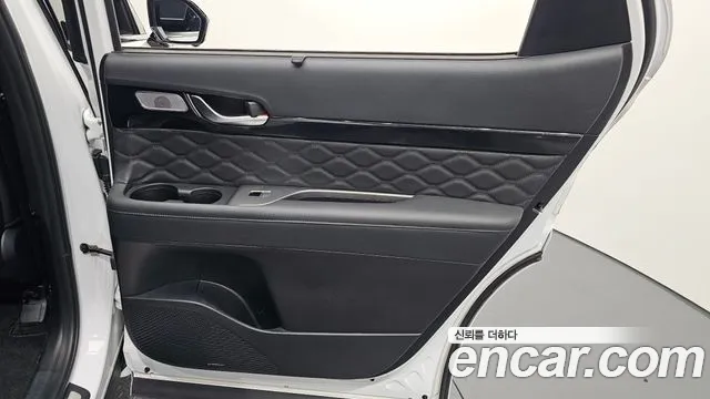 Hyundai Palisade Palisade Бензин 3.8 2WD — Фото автомобиля 25