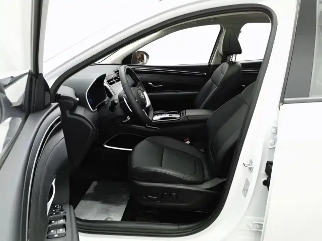 Hyundai Tucson — Фото автомобиля 10