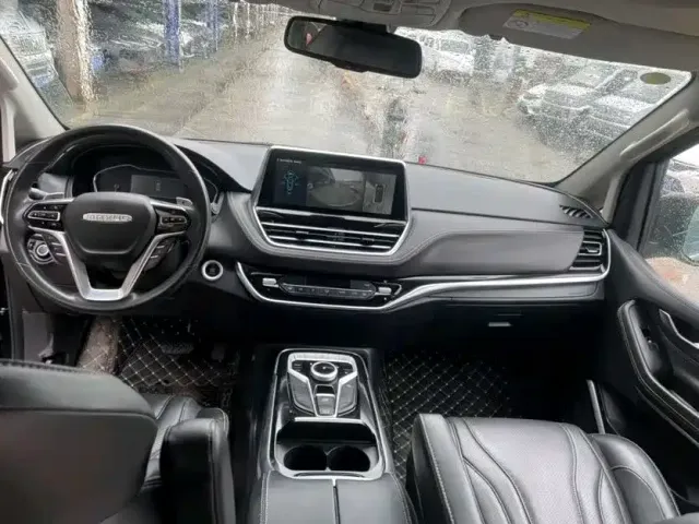 Maxus G20 — Фото автомобиля 3