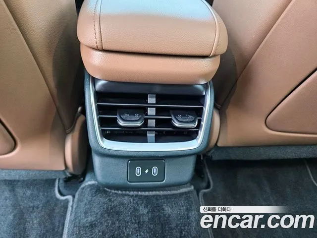 Hyundai Grandeur GN7 — Фото автомобиля 18
