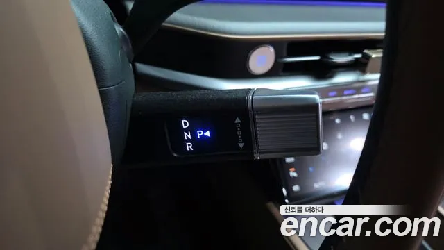 Hyundai Grandeur Grandeur (GN7) 2.5 Бензин 2WD — Фото автомобиля 8