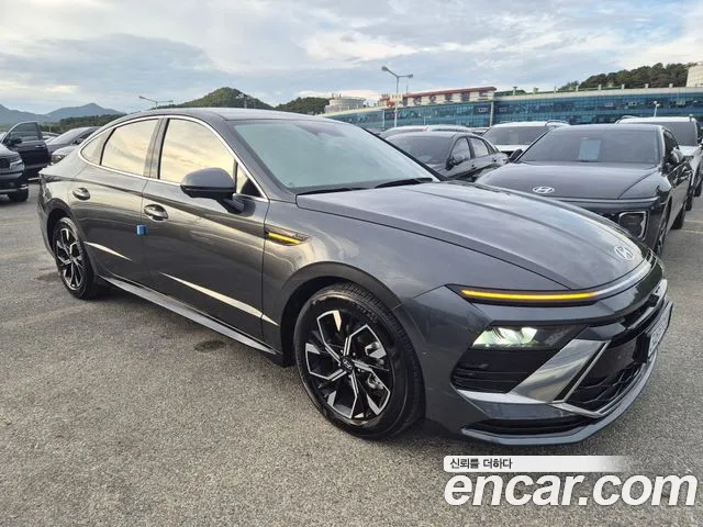 Hyundai Sonata — Фото автомобиля 3