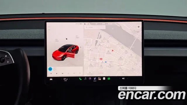 Tesla Model 3 — Фото автомобиля 13