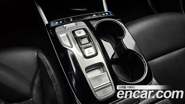 Hyundai Tucson Tucson (NX4) Бензин 1.6 турбо 2WD — Фото автомобиля 9