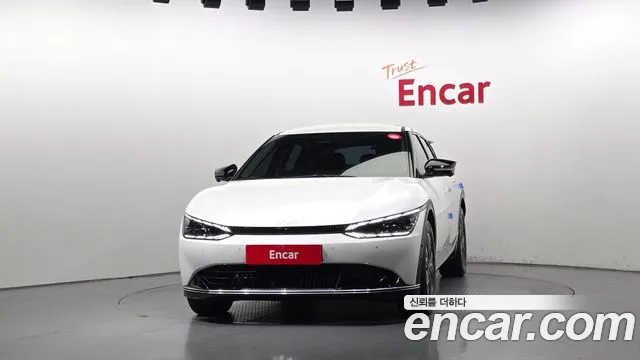 Kia EV6 — Фото автомобиля 3