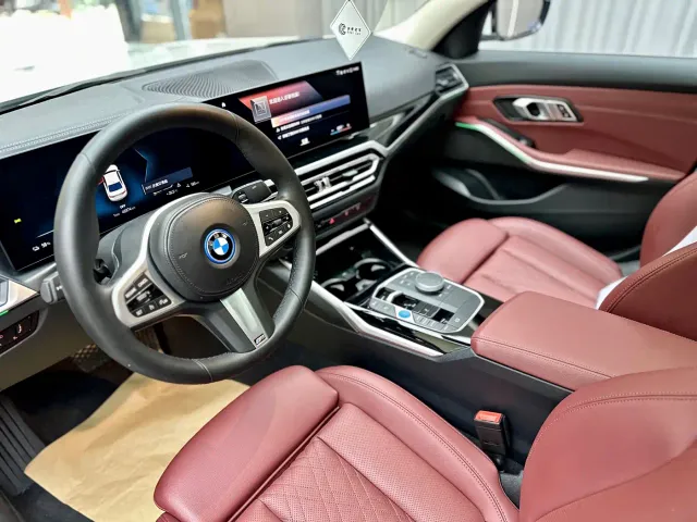 BMW i3 — Фото автомобиля 4