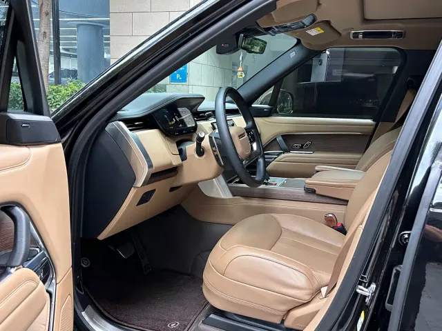 Land Rover Range Rover — Фото автомобиля 8