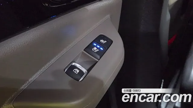Kia Carnival 4th Gen — Фото автомобиля 18