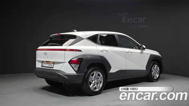 Hyundai Kona Kona (SX2) Бензин 1.6 турбо 2WD — Фото автомобиля 2