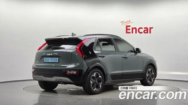 Kia Niro All Niro EV Earth — Фото автомобиля 2