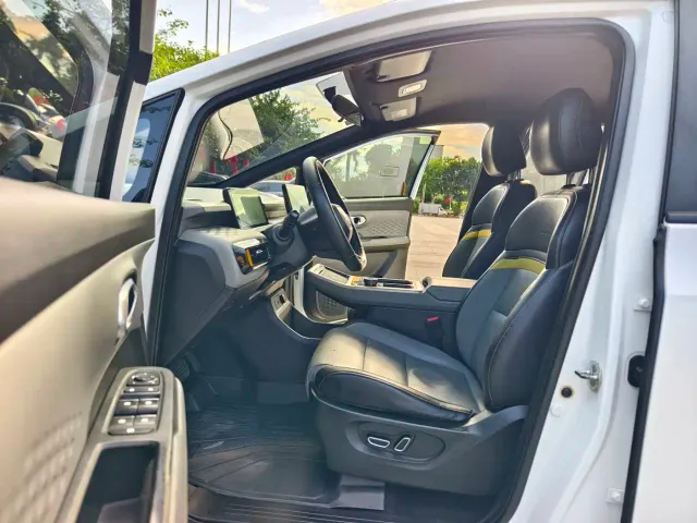 GAC Aion Y — Фото автомобиля 10