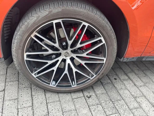 Porsche Macan — Фото автомобиля 4