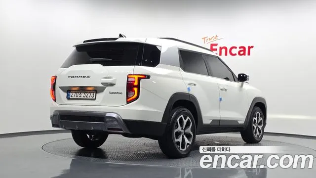 KGM Torres — Фото автомобиля 2