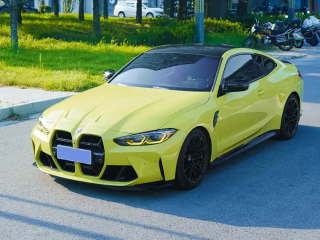 Фотография автомобиля — BMW M4