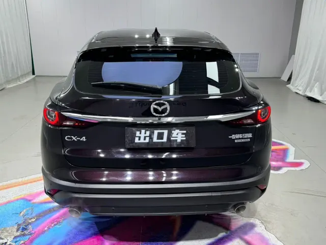 Mazda CX-4 — Фото автомобиля 5