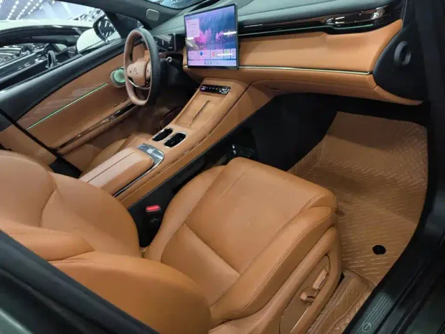 GAC Trumpchi Xiangwang S7 — Фото автомобиля 8