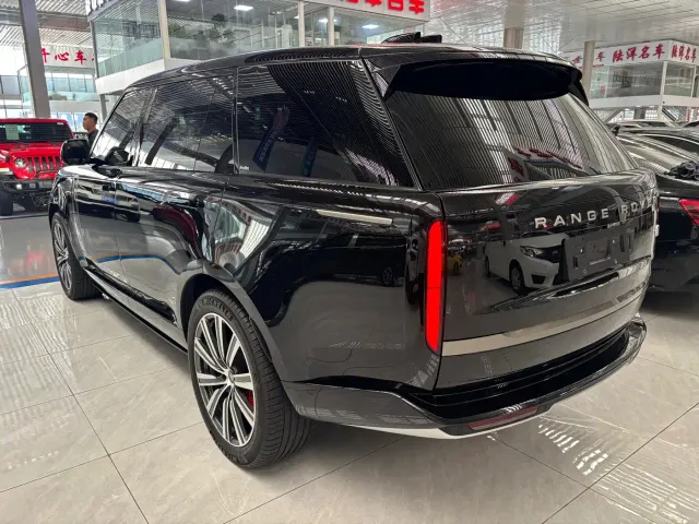 Land Rover Range Rover — Фото автомобиля 11