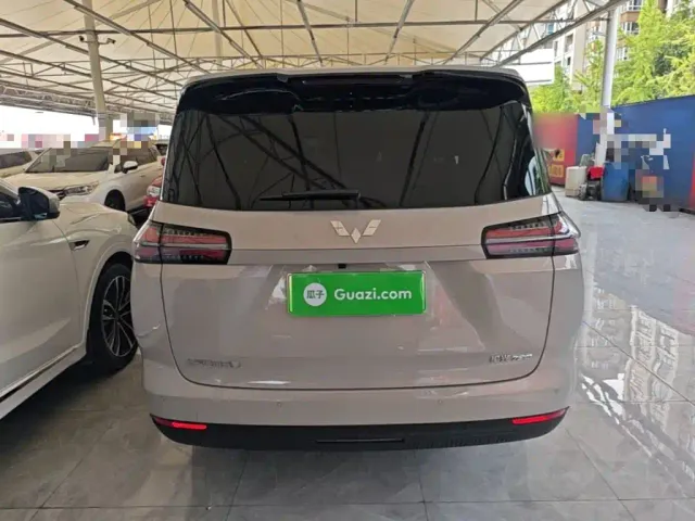 Wuling Starlight 730 — Фото автомобиля 5