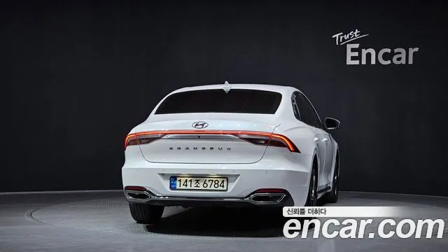 Hyundai Grandeur Новый Grandeur IG — Фото автомобиля 4