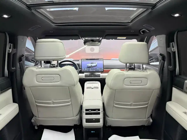 BYD FangChengBao Titanium 7 — Фото автомобиля 11