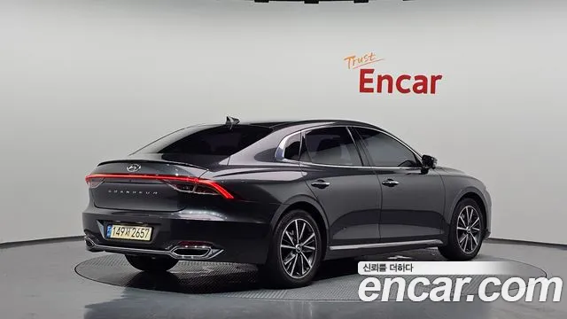 Hyundai Grandeur Grandeur (New) — Фото автомобиля 2