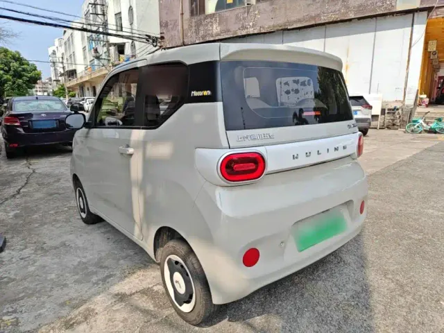 Wuling Hongguang Mini EV — Фото автомобиля 4