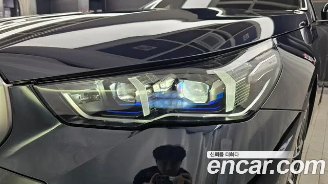BMW 5-Series — Фото автомобиля 19