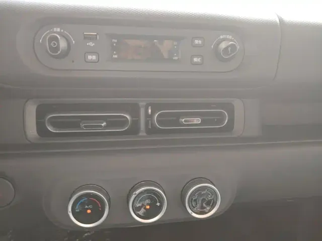 Wuling Zhiguang NEV — Фото автомобиля 11
