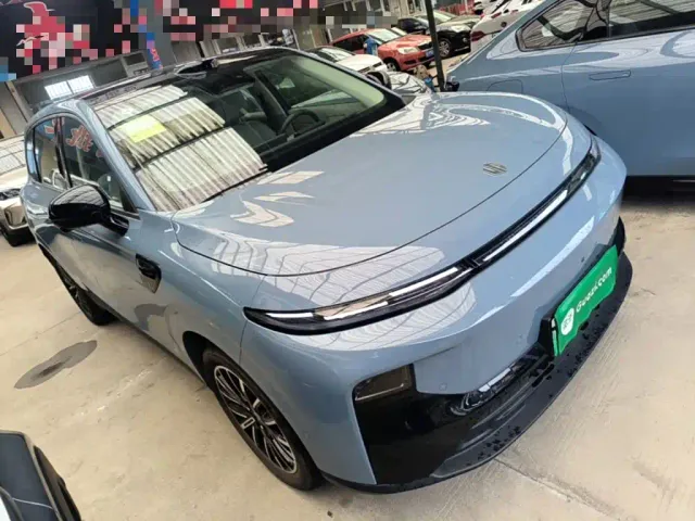 Leapmotor B10 — Фото автомобиля 3