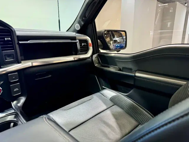 Ford F-150 Raptor — Фото автомобиля 25