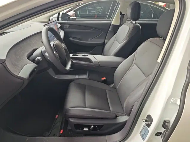 Hongqi Tiangong 05 — Фото автомобиля 14
