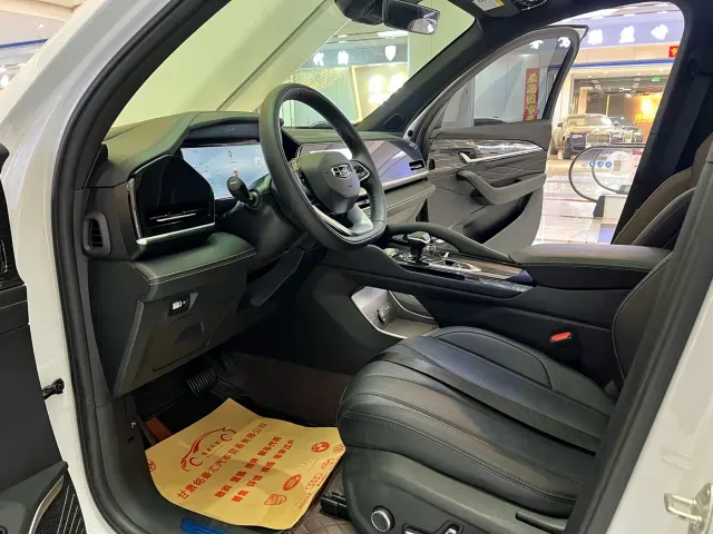 Geely Xingyue L — Фото автомобиля 4